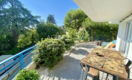 Cannes proche plages 3p 74 m2 terrasse 50m2 vue mer